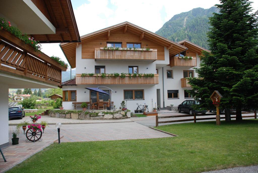 Haus Kargruber Lägenhet Santa Maddalena in Casies Exteriör bild